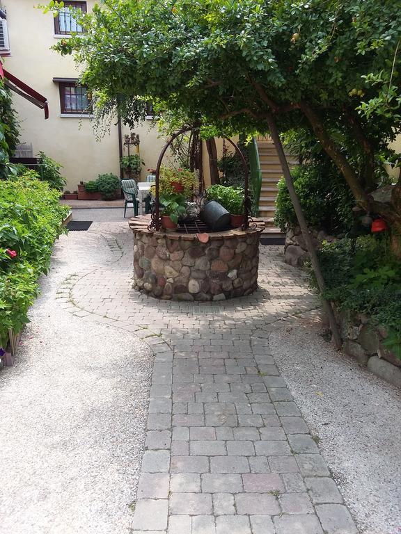 La Carbonara 6 Bed & Breakfast Bardolino Exterior photo