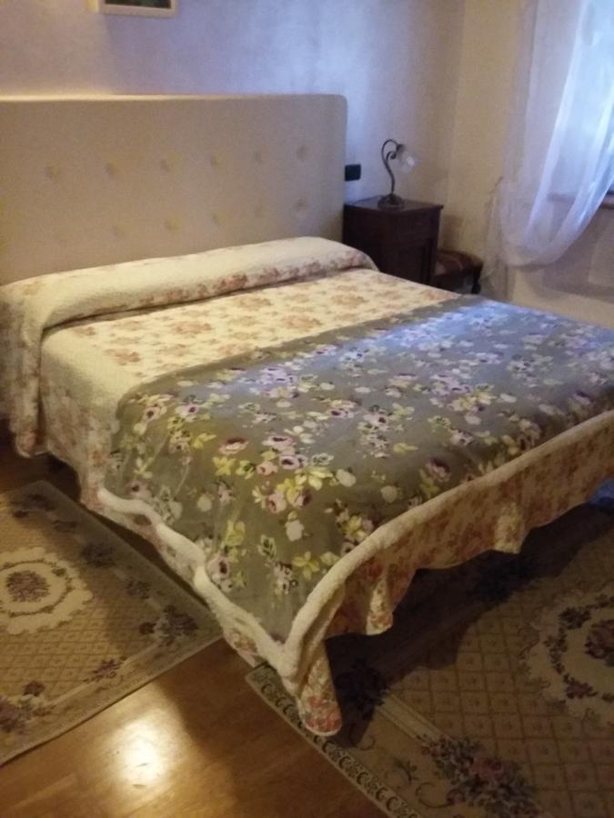 La Carbonara 6 Bed & Breakfast Bardolino Room photo